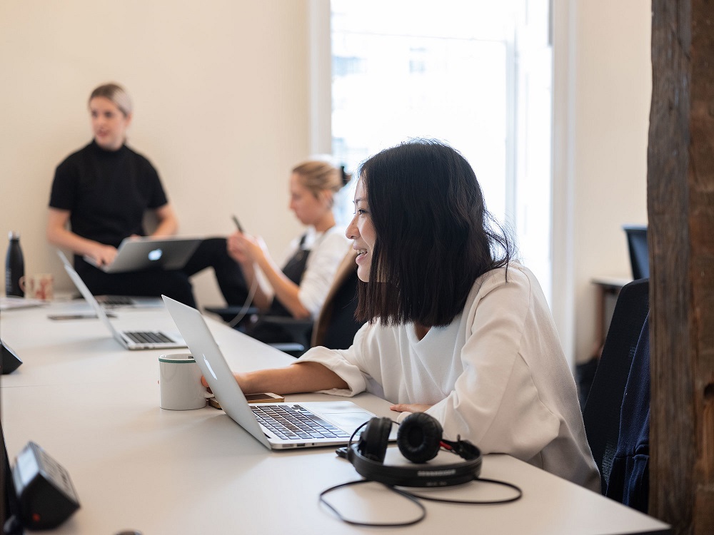 Ennismore-Head-Office-Working-15